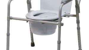 LUMEX THREE-IN-ONE STEEL COMMODE(cs)