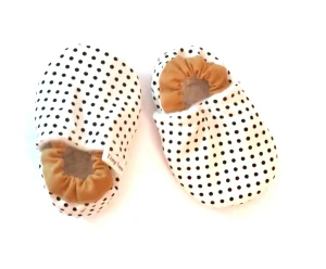 ahealth® Infant Bootie, Yellow with Dots, Soft Plush, Fold-Over Cuff (CS)