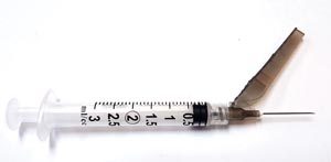 Safety Syringe (3 mL) w/ Safety Needle (22G x 1")(BX)